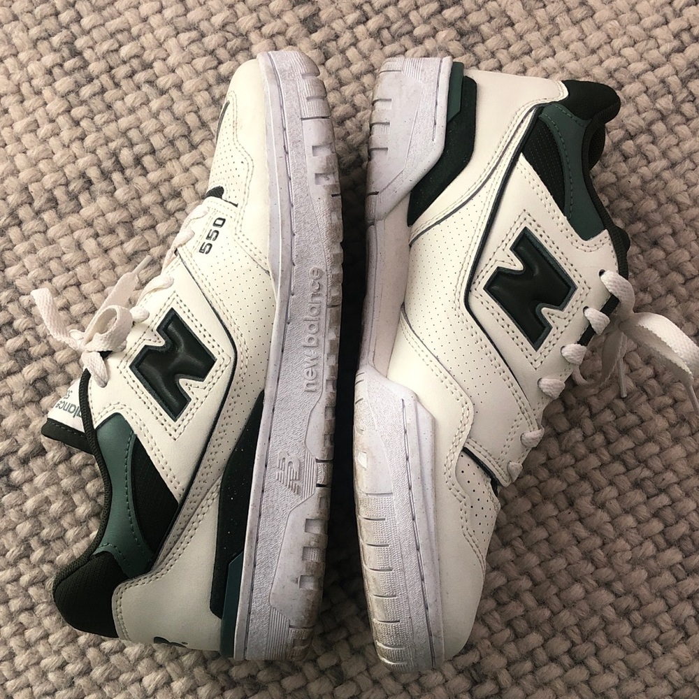 New Balance 550 cream/green Sneakers